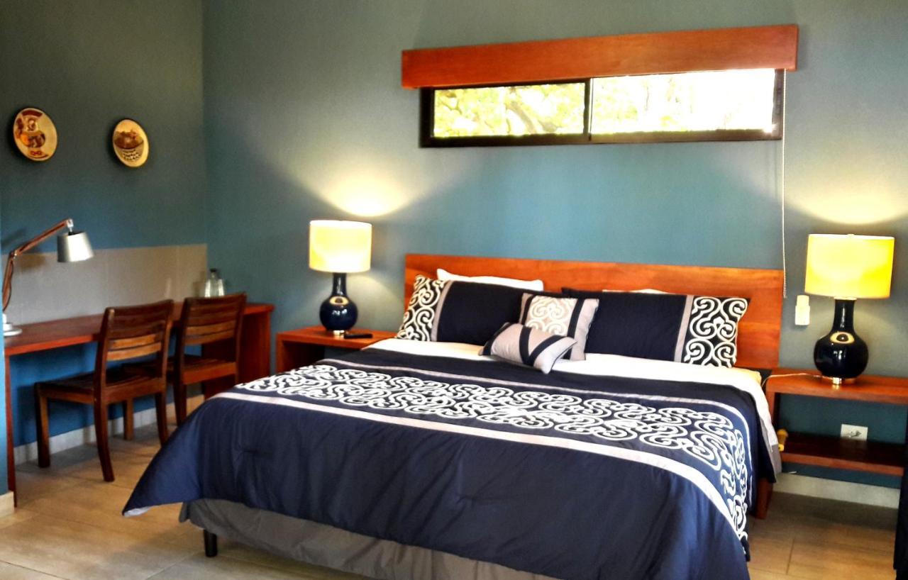 Xalli Beach Hotel Altagracia Bagian luar foto