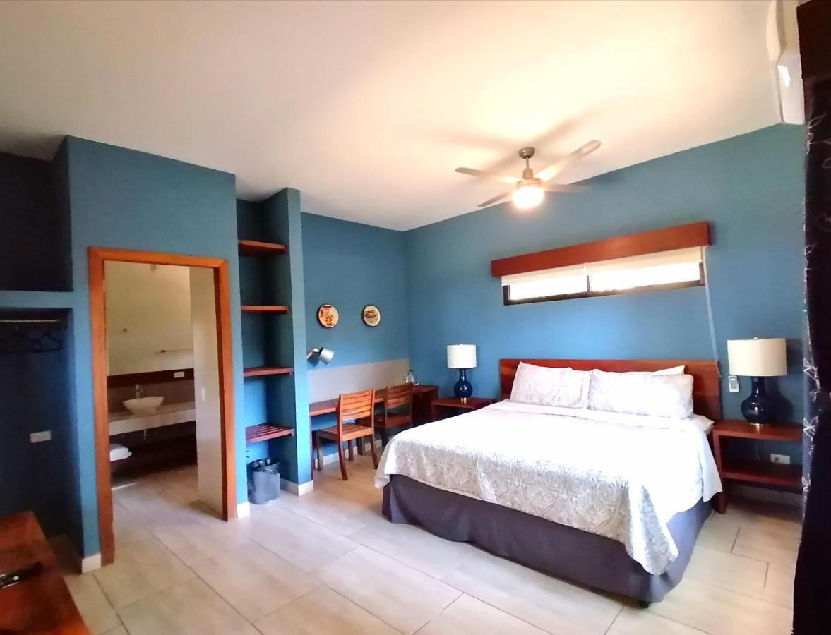 Xalli Beach Hotel Altagracia Bagian luar foto