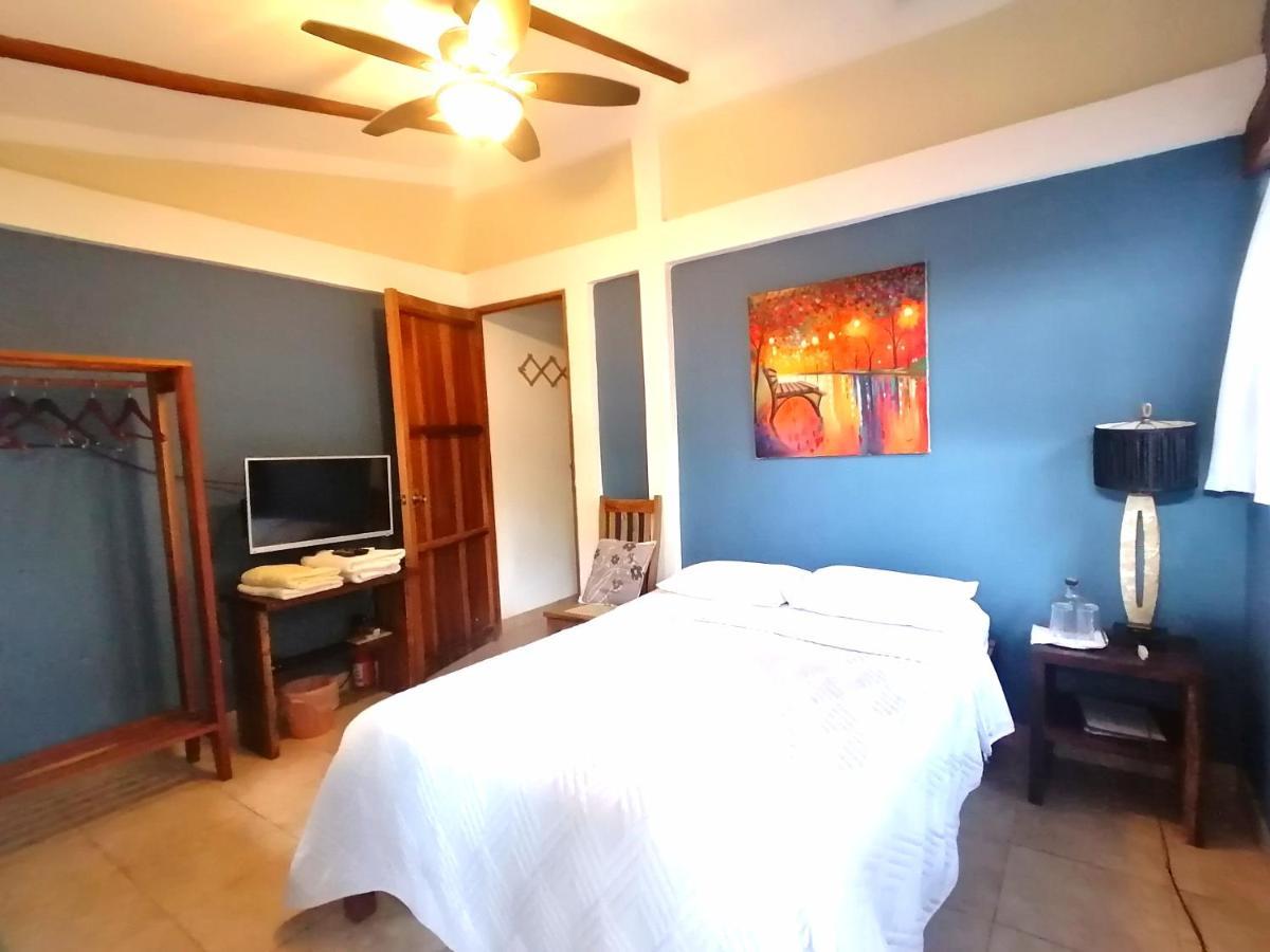 Xalli Beach Hotel Altagracia Bagian luar foto