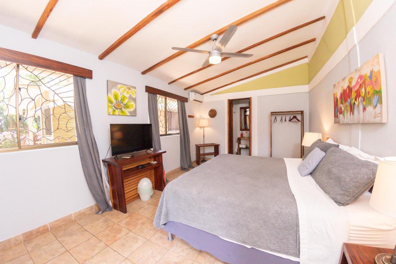 Xalli Beach Hotel Altagracia Bagian luar foto