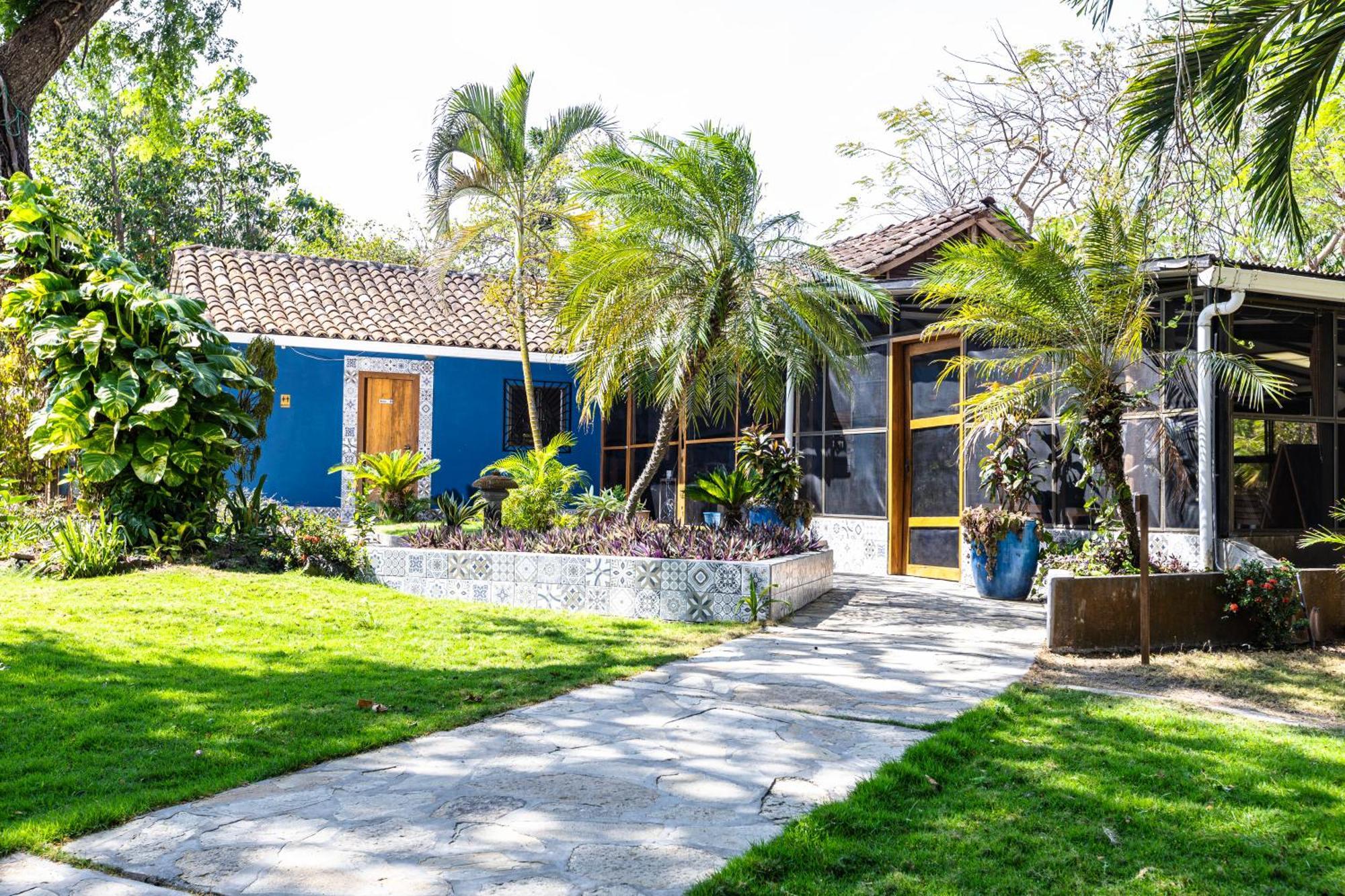 Xalli Beach Hotel Altagracia Bagian luar foto
