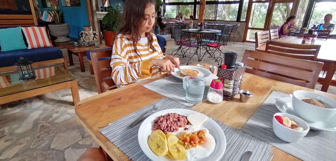 Xalli Beach Hotel Altagracia Bagian luar foto